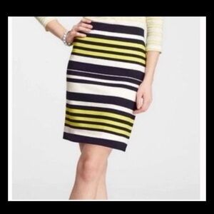 ANN TAYLOR Striped Pencil Skirt Stretch Knee Length Back Zipper